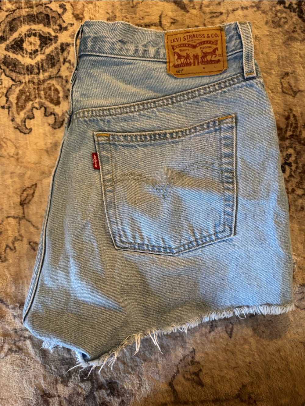 Levi's Light Blue Cropped Raw-Hem Jeans